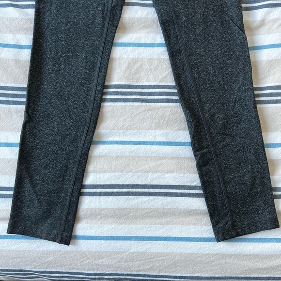 Aritzia Dark Grey Leggings - Picture 4 of 7